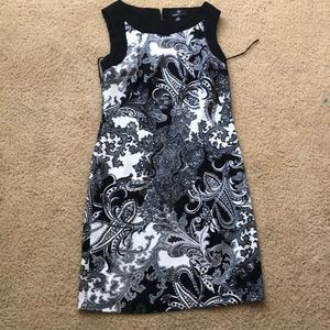 Black and white printed dress